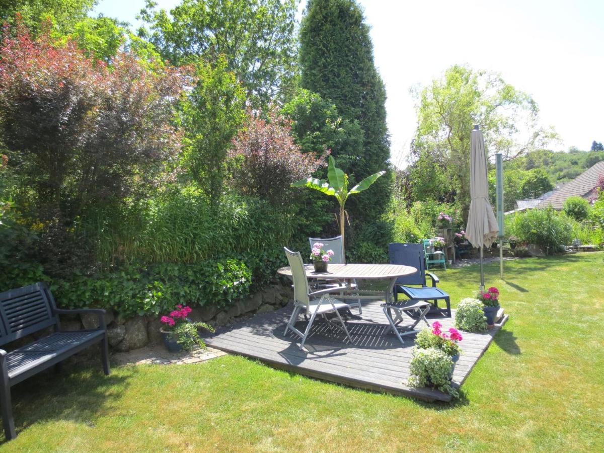 Holiday Flat With Idyllic Garden In Daun Luaran gambar