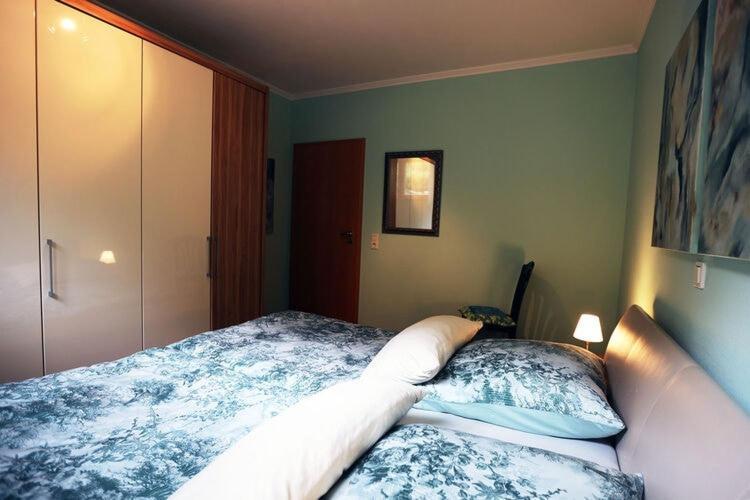 Holiday Flat With Idyllic Garden In Daun Luaran gambar